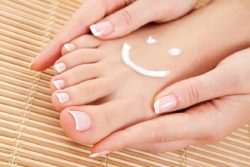 What are the dangers of warts on the feet: diagnosis and treatment